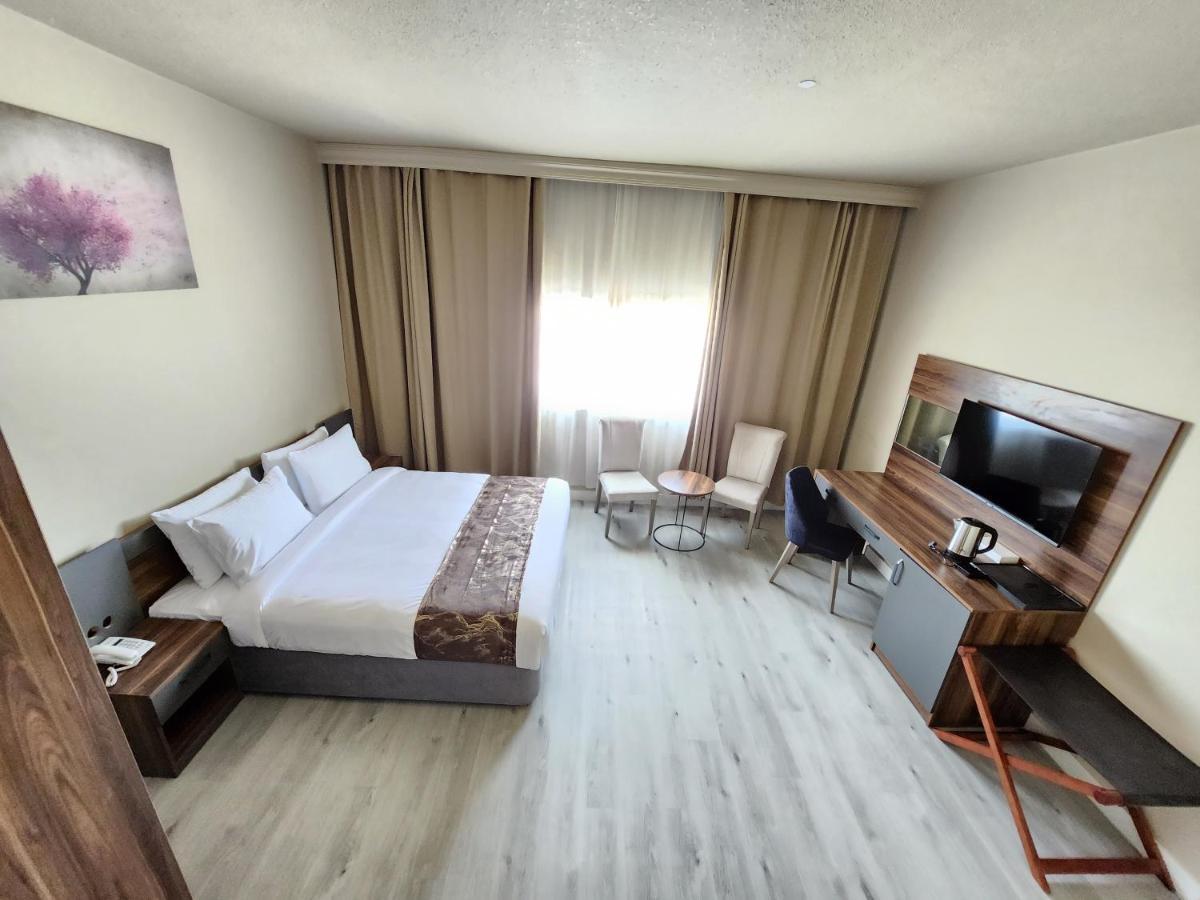 The Saj Hotel Ajman Exterior photo