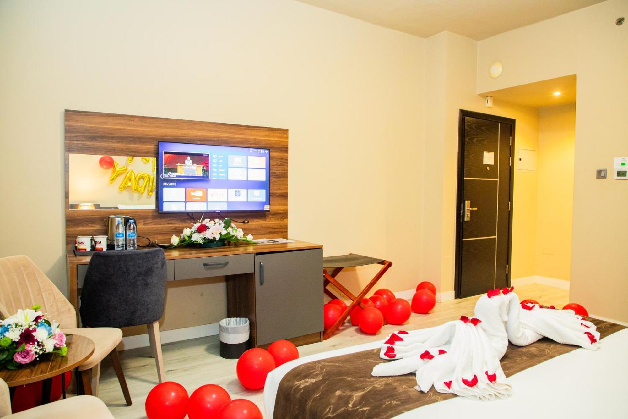 The Saj Hotel Ajman Exterior photo